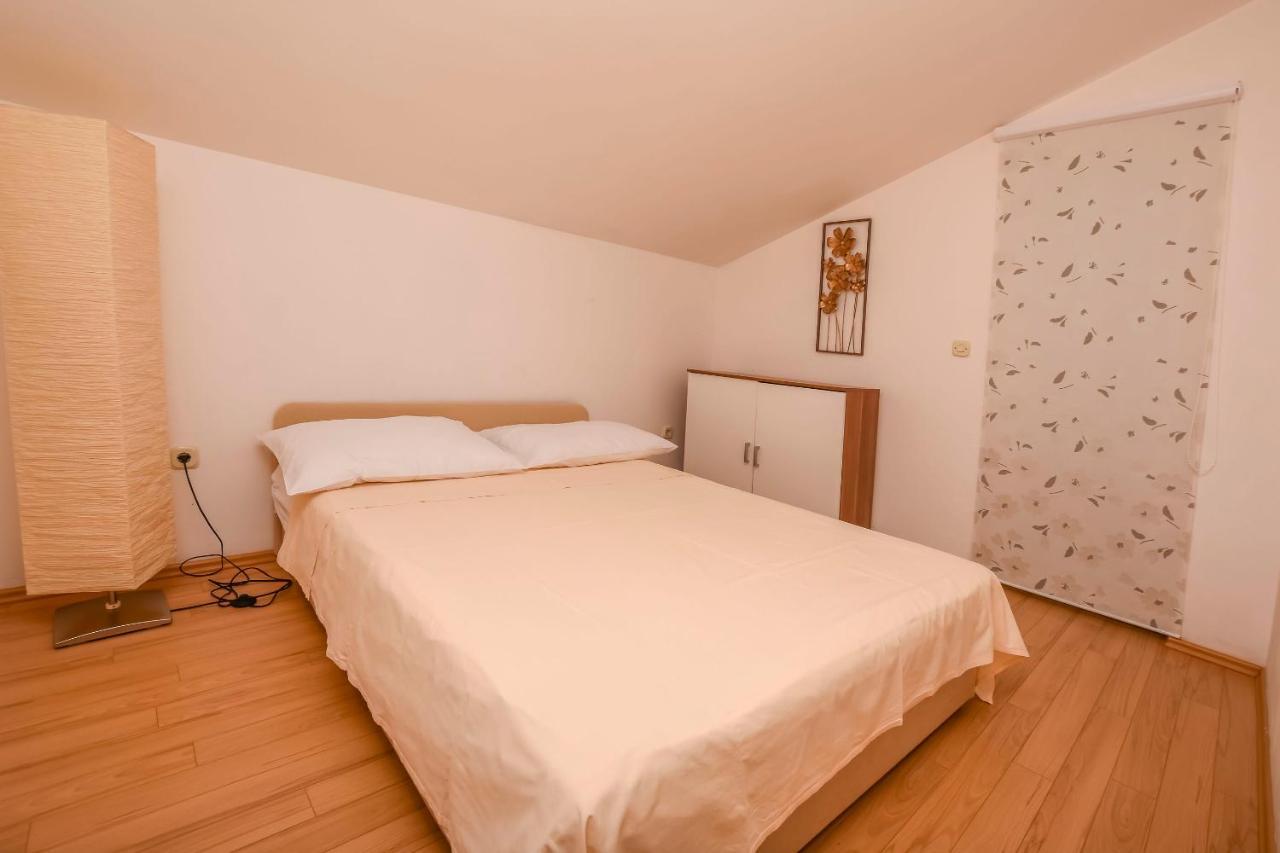 Apartment Zdravka Primošten Exterior foto